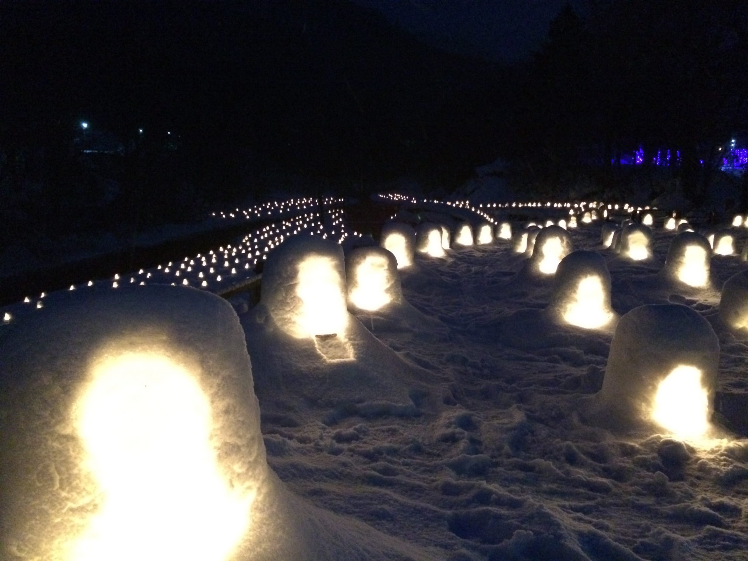 湯西川温泉かまくら祭